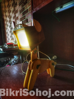 টেবিল ল্যাম্প